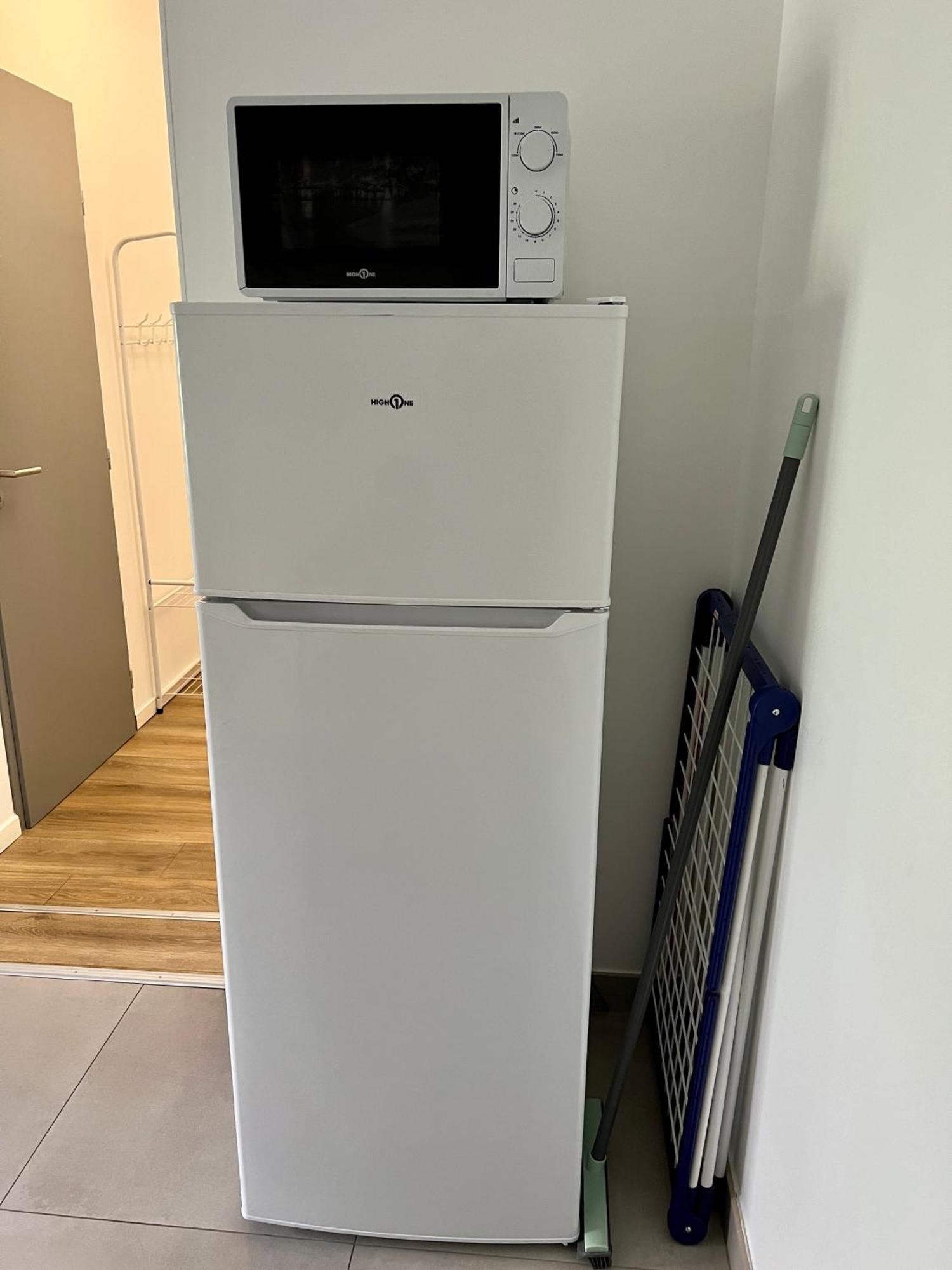 Rs-1 - Appartement F2 Au 1Er Etage A Mulhouse Pour 1-3 Pers Buitenkant foto